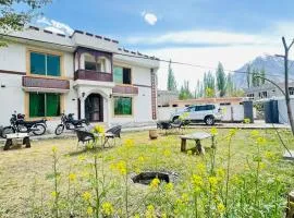 North Paradise Guest House