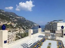 Love in Blue - La Terrazza di Positano