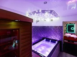 "glamappartspa" Love you experience & Parking