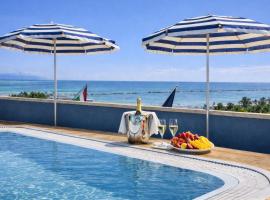 Hotel Holiday, hotel en Martinsicuro
