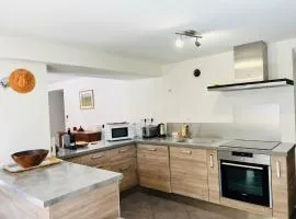 Appartement central à Autrans, 8 pers, terrasse, parking - FR-1-737-102