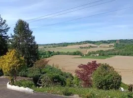 argagnon 64 chambre sbd wc salon privés