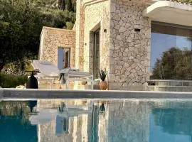 Villa Xalupi - Design-Villa mit Pool und Meerblick
