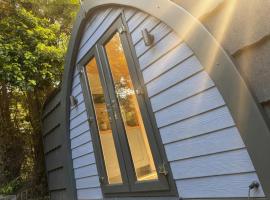 Avondale Lytham - Private Luxury Pod - Walk to Lytham Green, khách sạn ở Lytham St Annes