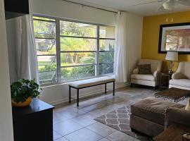 Cute Largo Vacation Rental, hotell i Largo