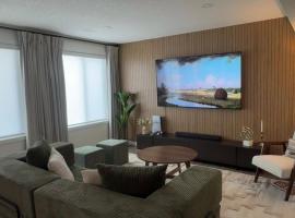 Studio Nook, Hotel in Airdrie