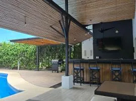 Casa Marino Ballena - Pool, Gym, Outdoor Bar, Private