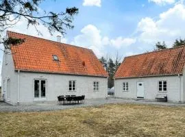 5 star holiday home in Lärbro