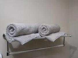 Cozy & Modern Studios near Cebu IT Park - Pool, Gym, Sauna