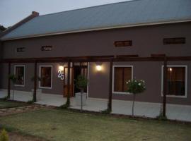 The Upper Deck Apartment, vacation rental in Swellendam