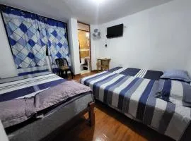 Habitación triple con entrada independiente