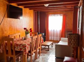 Cómoda Casa en el Centro de Lonquimay, hotel a Lonquimay