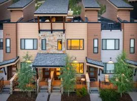 Downtown WP Villa 290 I Rooftop Hot Tub I Great Views