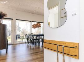 4 star holiday home in Skibby โรงแรมในSkibby