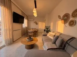 Avenir Sea View Residence - City Center