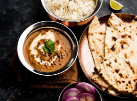 Super Townhouse Global Village Tech Park Near Kengeri Bus Terminal Metro Station, Hotel in Bangalore