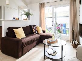 Comfort Bungalow in Loosdrecht near Amsterdam, Hotel in Loosdrecht