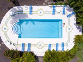 Castles in Paradise Villa 3 - by ZenBreak, hotel 