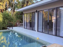 Velora Private Pool Villa - Spacious 2BR, Walk to Hin Kong Beach, khách sạn ở Ko Pha Ngan