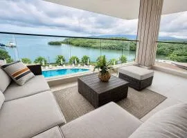 Ocean View 3BR Condo EscondidaPanama 306B Sleeps 7 Pool Marina