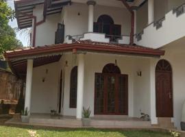 Senu Bungalow, khách sạn ở Ragama