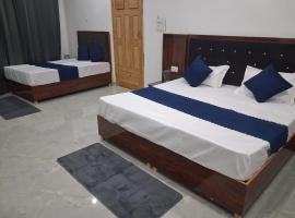 The Baramasa Inn - By Uniyal's, hotel en Barkot