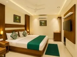 The W H I T E Amritsar