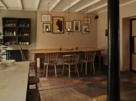 Historic Brewery Cottage in Dorset Village Sleeps 10