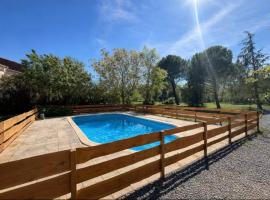 La parenthèse Relax Gite avec Spa Privatif Proche de Carcassonne โรงแรมในเทรเบส์
