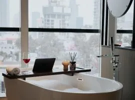PureJoy Hotel Saigon