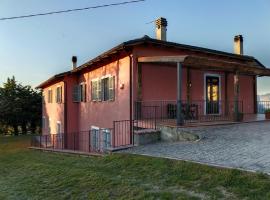 La villa di zio Pino, viešbutis mieste Kamerinas