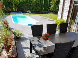 APARTAMENT POD ŚLIWKAMI