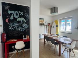 70's Hostel, Hotel in Ericeira