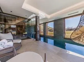 Luxury chalet - fireplace heated pool & sauna