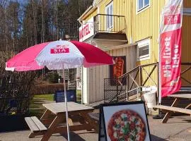 Motel E4 Kolmården Apartments And Cottages