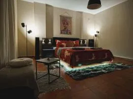House Tsimerman 4 BR Private House Free Parking Private Garden