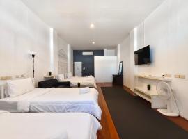Chino Town at Yaowarat Phuket - SHA Plus โรงแรมในเมืองภูเก็ต