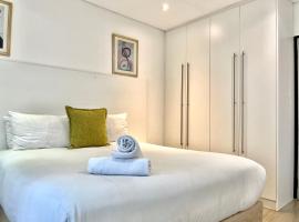 No 6 On Cladon # Jadde Apartments, hotel di Chartwell