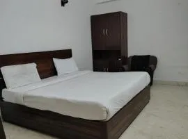 Hotel king palace family stay