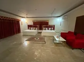 Indus Family Guest House DHA