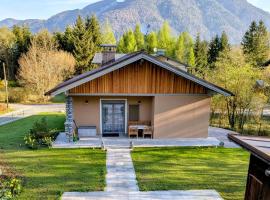 Chalet Ausweger - Strobl am Wolfgangsee, hotell i Strobl
