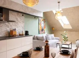 Dizajnový apartmán - v centre - súkromné parkovanie