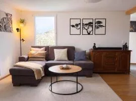 Cozy Studio with a Home Cinema, Bathtub and Free Parking