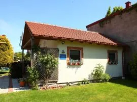 Bungalow w Ogrodzie Łeba - Jaskier