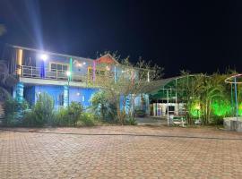 Bhogwal farm house, hotel din Karjat