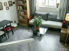 New Opened South Bund Loft with Huangpu River and Yu Garden at Walking Range