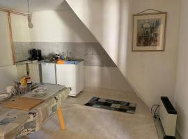 Brakel Monteur Ferienwohnung Wohnung 1 Zimmer 2 Bette, khách sạn ở Brakel