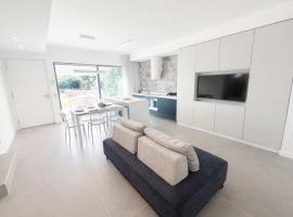 Luxury Villa Paradise beach 2025 - Agenzia Cocal, hotel a Caorle