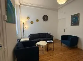 F4 avec cours intérieur