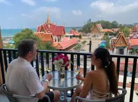 Beach Front Condo Centerviews Bangsaray Floor 6